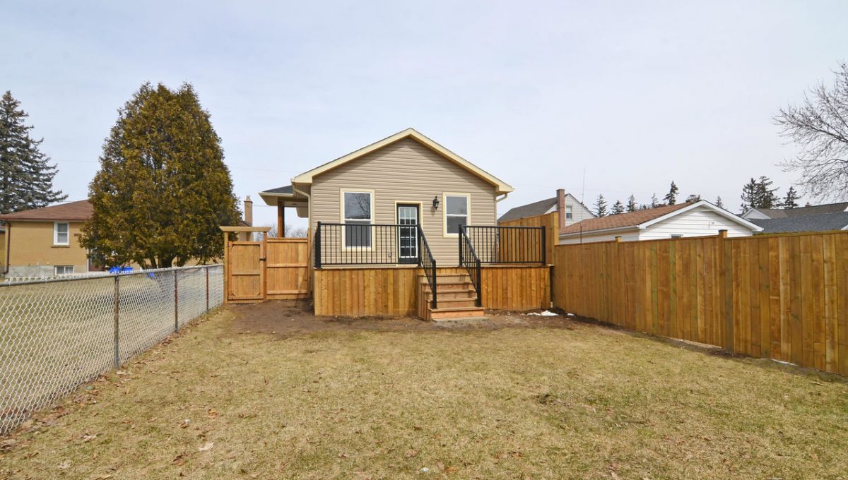 787 Victoria St London ON N5Y-large-041-44-787 Victoria StreetRear Unit-1500x994-72dpi-X2