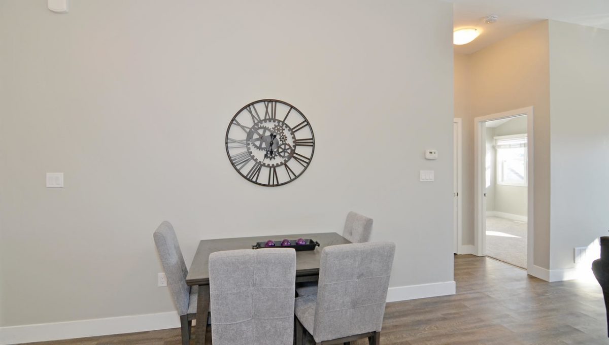 5 Goldwick Crescent London ON-large-053-61-Unit BOpen Concept Dining Area-1500x994-72dpi-X2