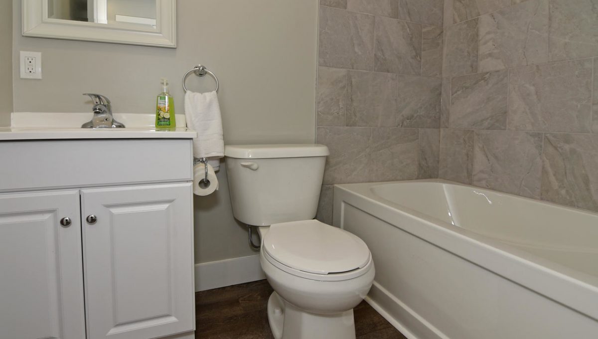 179 Fairhaven Crescent London-large-031-037-179 Fairhaven CrescentUnit-1500x1000-72dpi-X2