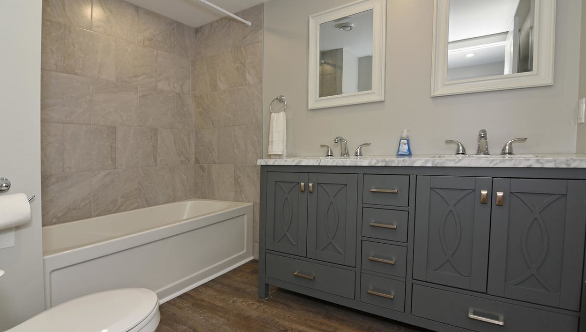 179 Fairhaven Crescent London-large-035-039-179 Fairhaven CrescentUnit-1500x1000-72dpi-X2