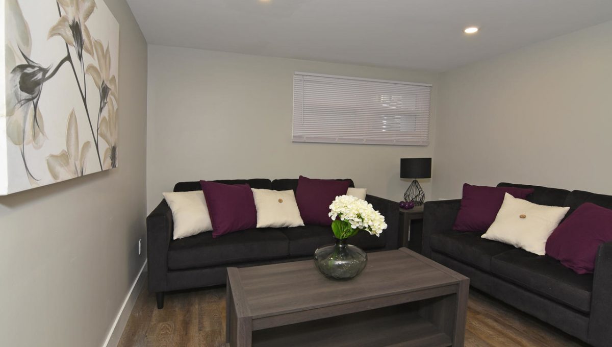 179 Fairhaven Crescent London-large-038-040-179 Fairhaven CrescentUnit-1500x1000-72dpi-X2