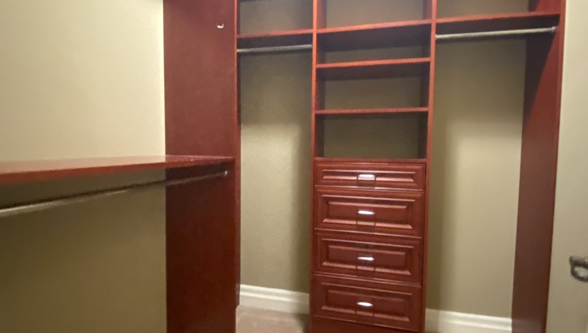 walk in closet master's