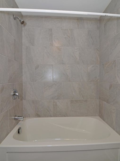 346 Regal Dr London ON N5Y 1J4-large-045-17-346 Regal DrRear Unit Main-663x1000-72dpi-XL